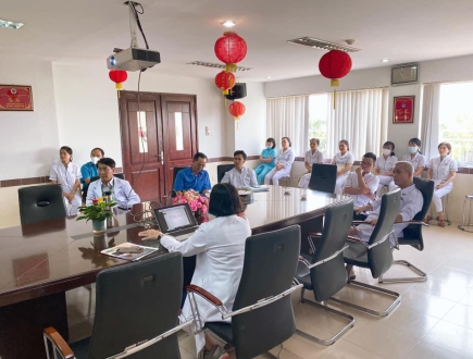 Bệnh viện Sài Gòn Bình Dương tập huấn kiểm soát nhiễm khuẩn.