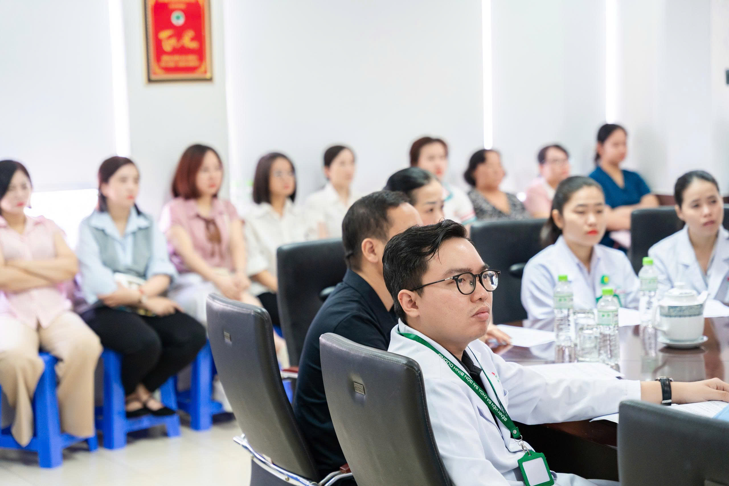 doi-ngu-y-te-bvdk-sai-gon-binh-duong-sinh-hoat-chuyen-de.jpg